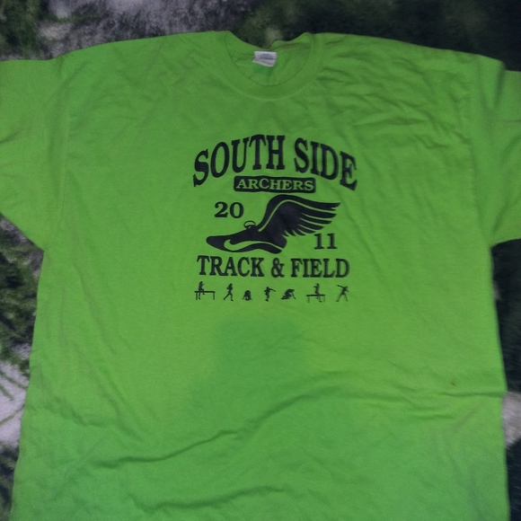 Shirt - Picture 4 of 4